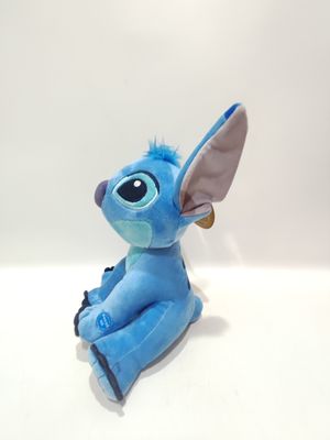 Het sprekende pluis speeltje zit Stitch is schattig, met een hoogte van 7,09 en 11,02 inch