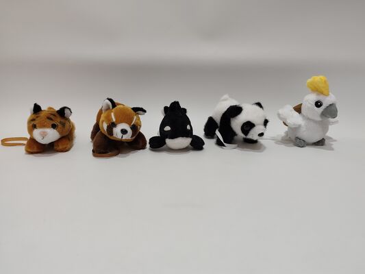 Pluche schouderzitje met magneet, 5 dieren, schattige en interactieve collectie